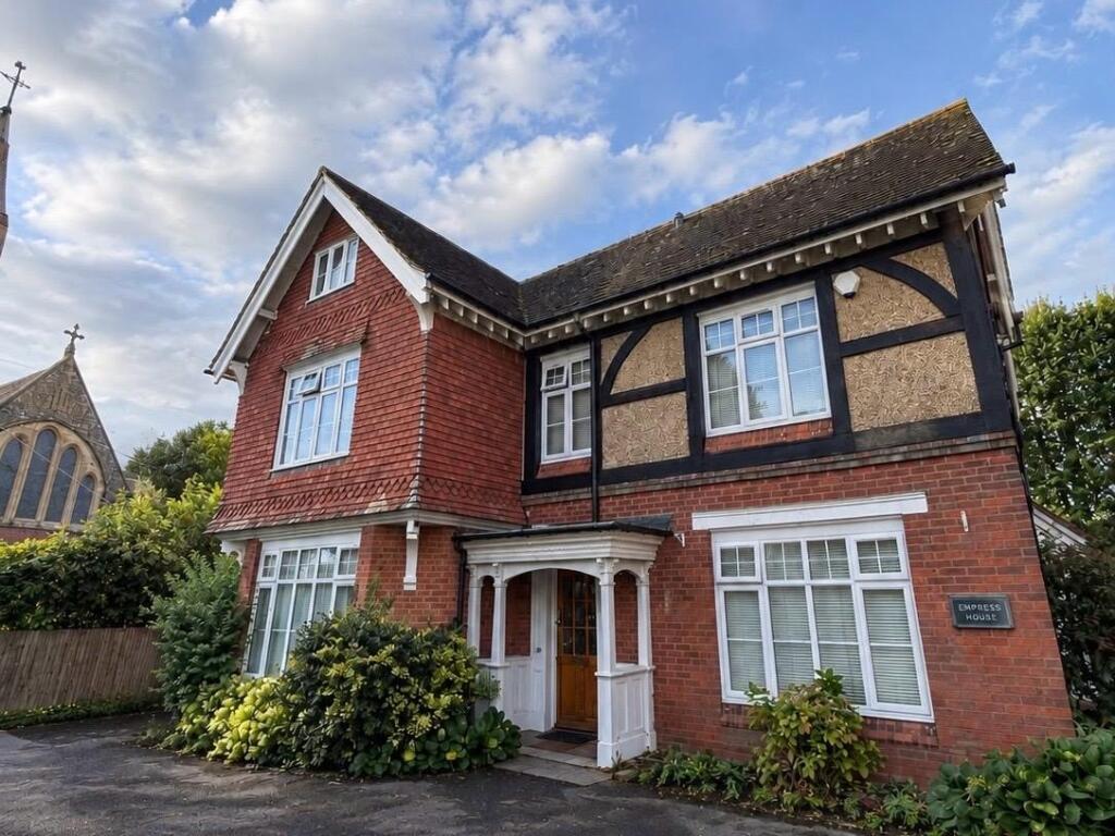 Main image of property: LYNDHURST