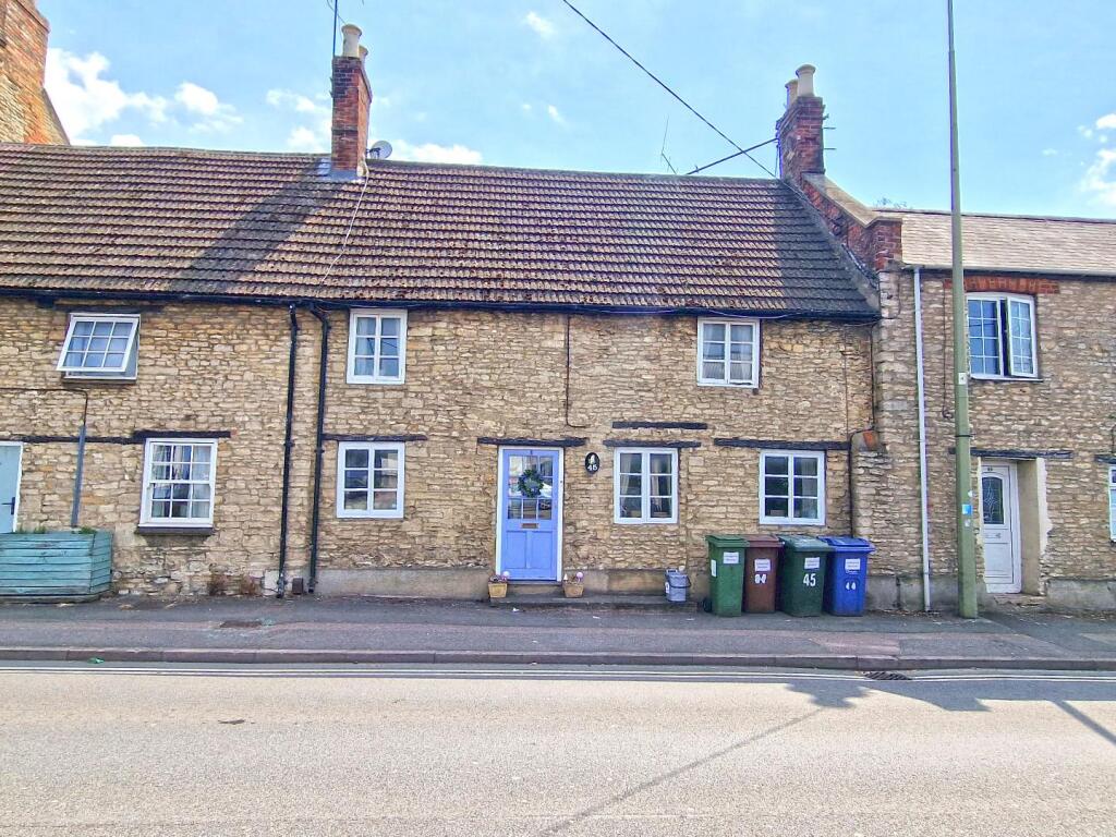 Main image of property: Kings End, Bicester