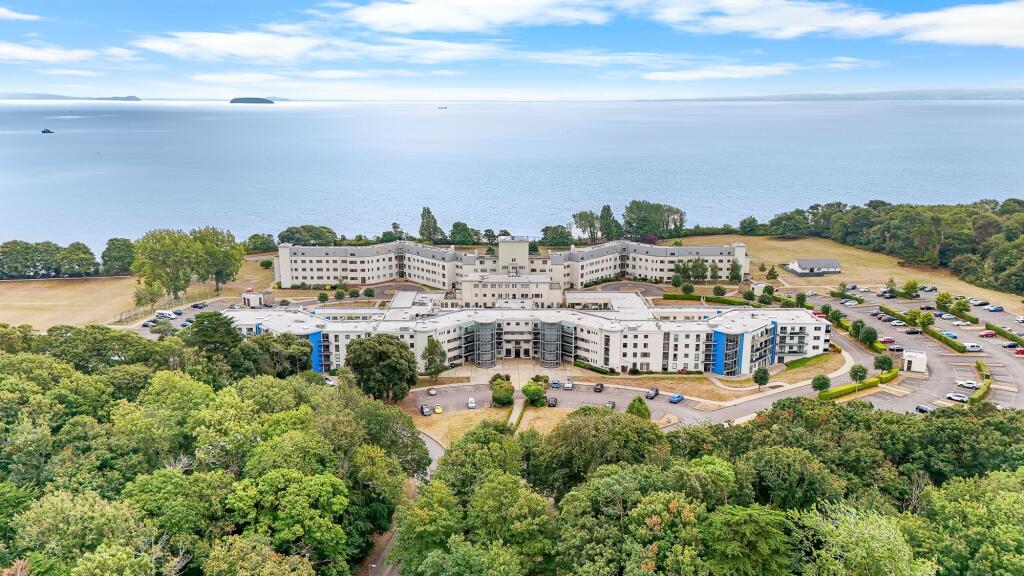 Main image of property: Courtlands, Hayes Road, Sully, Penarth