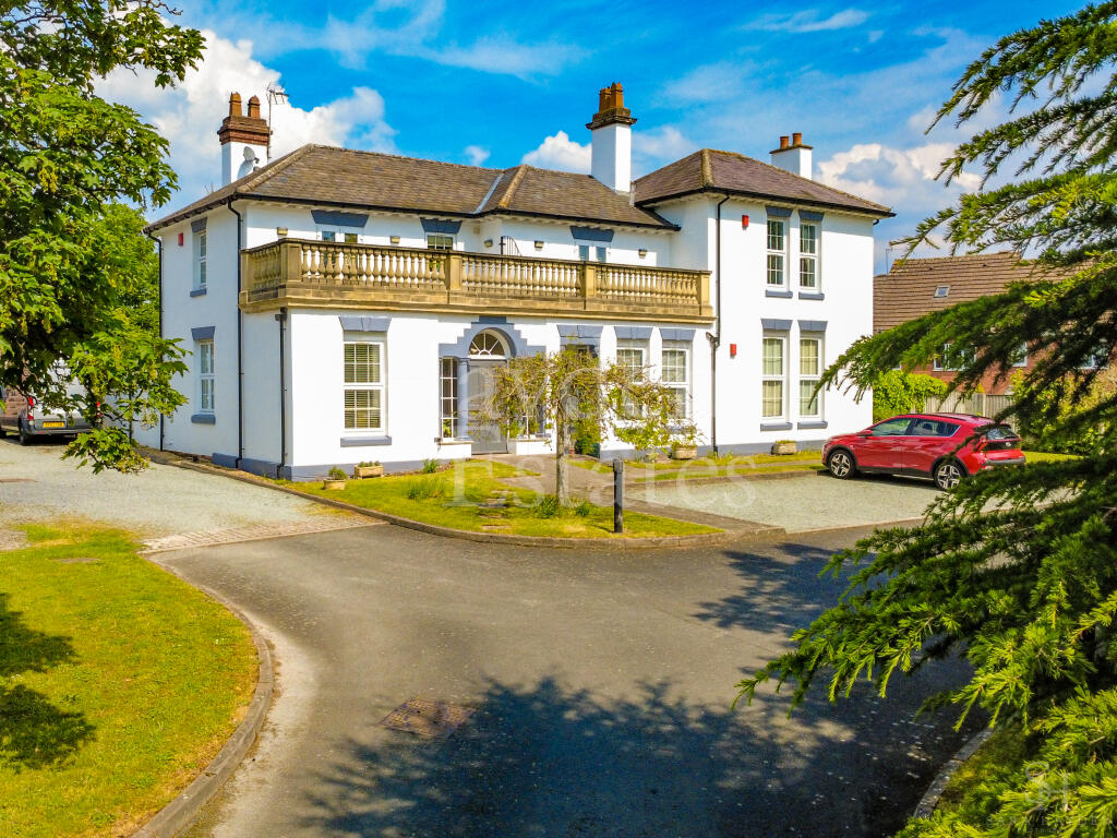 Main image of property: Warstone House, Warstone Meadows, Bewdley, DY12 1JB