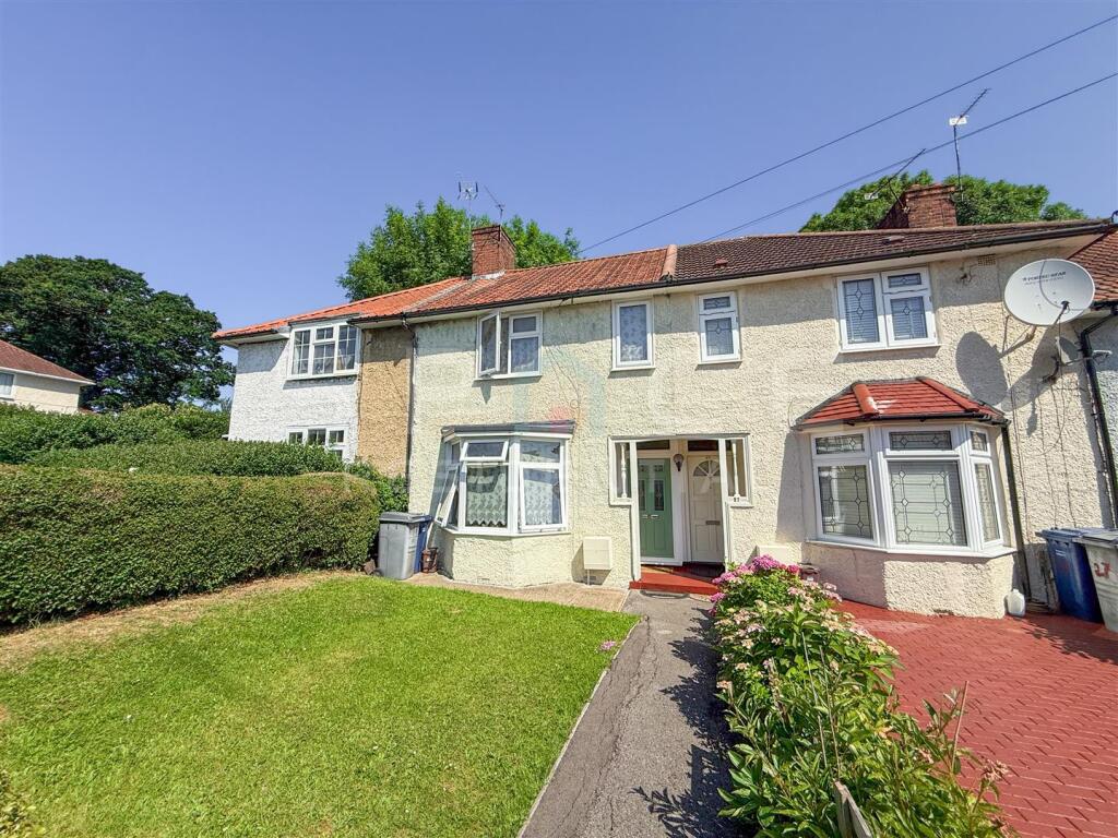 Main image of property: Two Bedroom Terrace | Excellent Potential | Large Garden | Popular Location