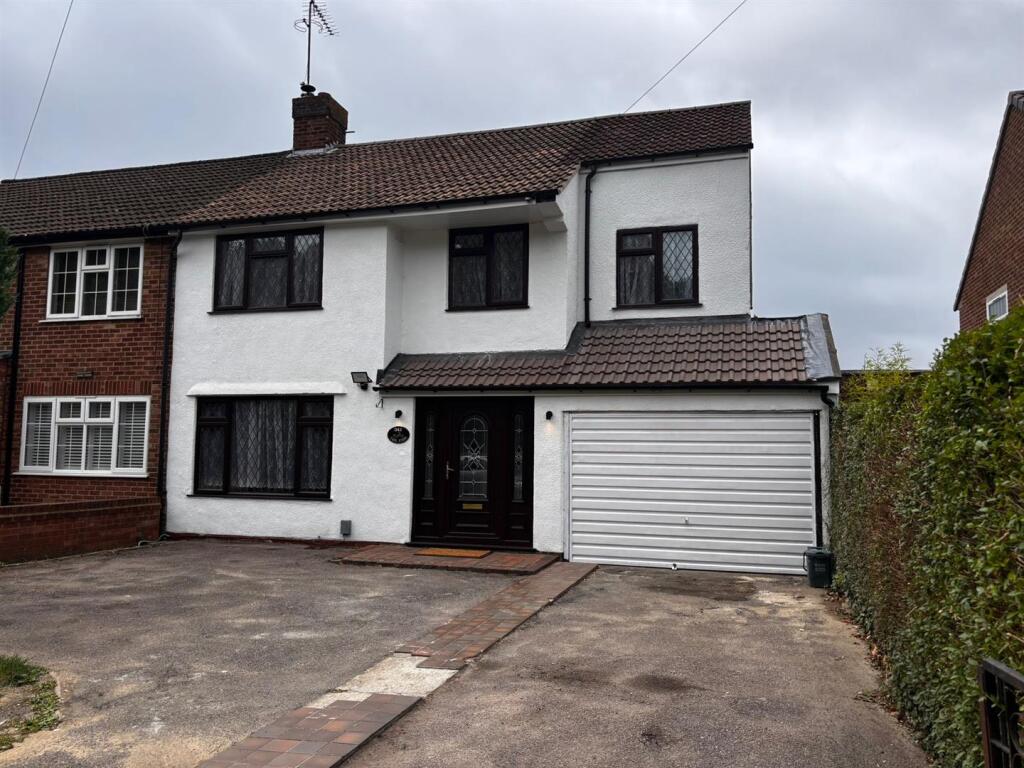 Main image of property: Room 3, St Albans Road West. Hatfield