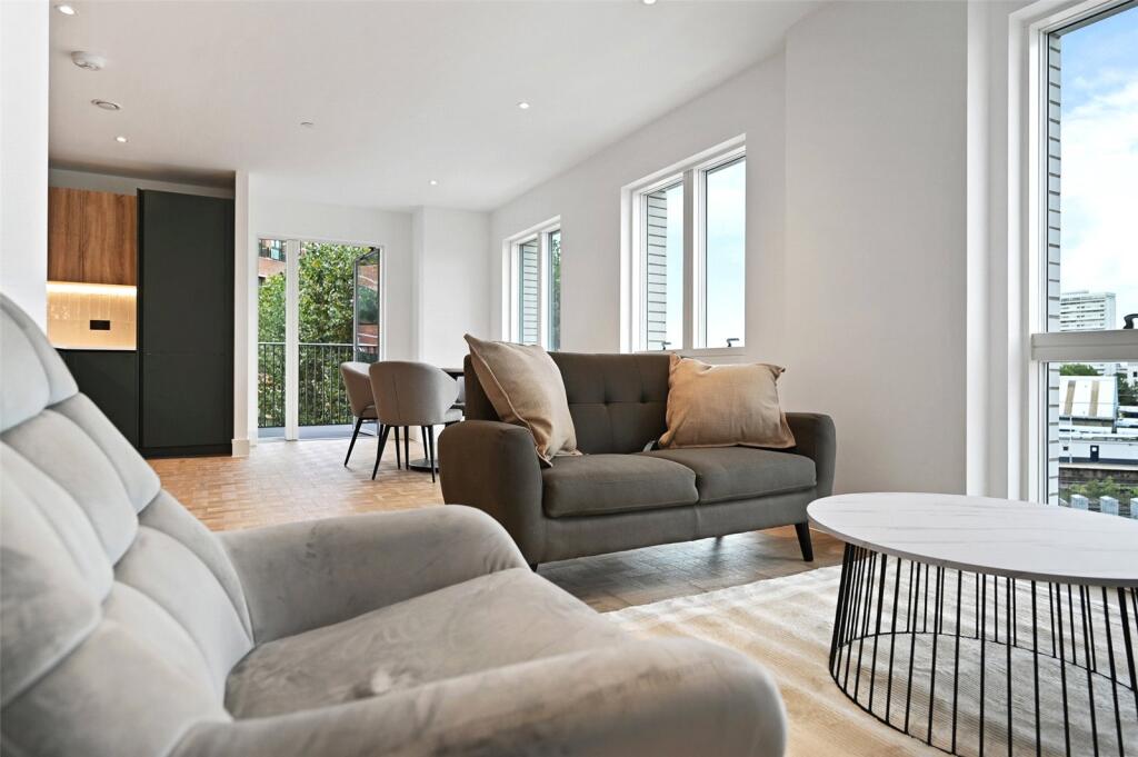 Main image of property: Folgate Apartments, 22 Danvers Avenue, One Clapham Junction, SW11