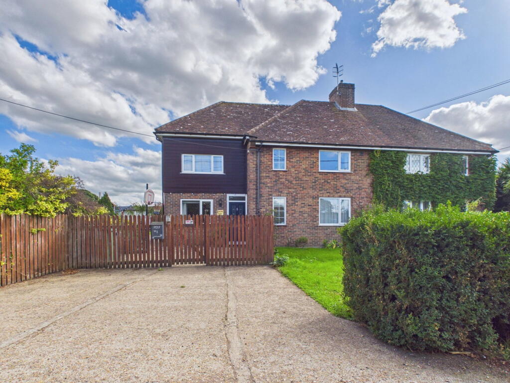 Main image of property: Hilltop Cottages, The Mount, Ifield, Crawley, West Sussex, RH11 0LF