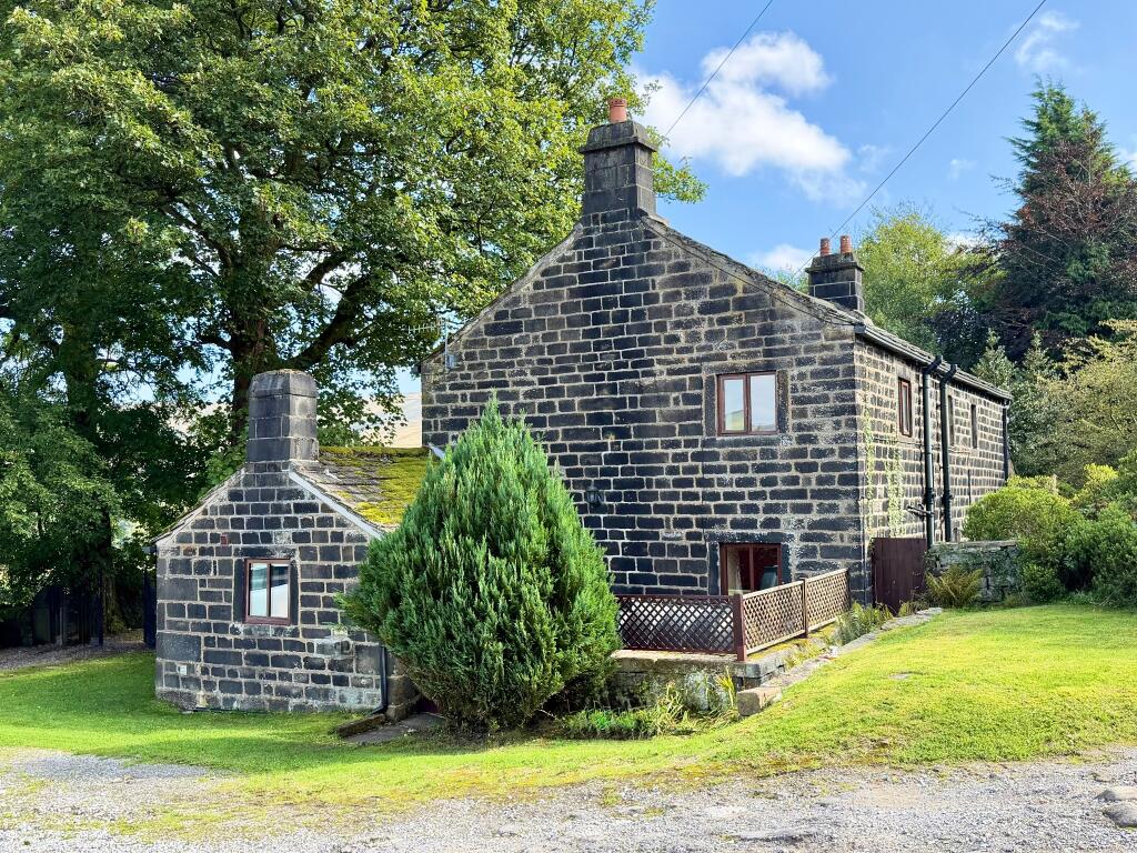 Main image of property: Croft Cottage, 14a Croft Carr, Lumbutts, OL14 6JQ