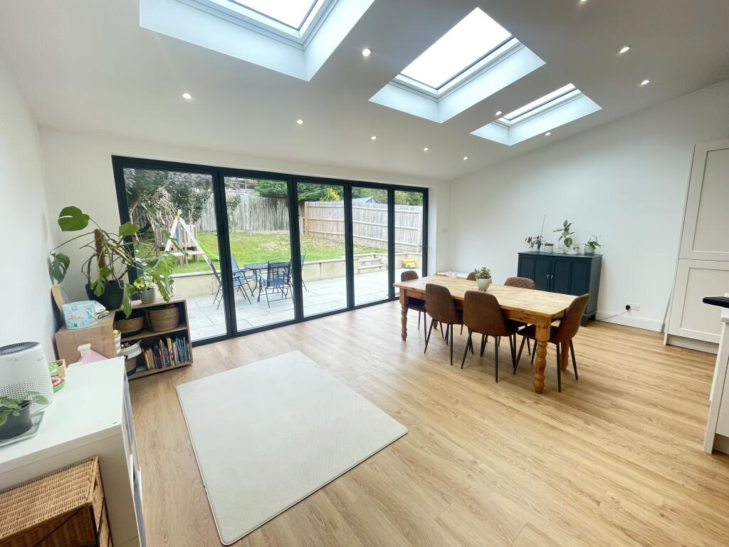 Main image of property: Spring Lane, HEMEL HEMPSTEAD