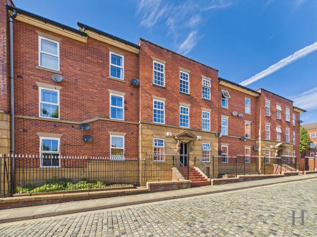 Main image of property: Potato Wharf, Manchester, M3