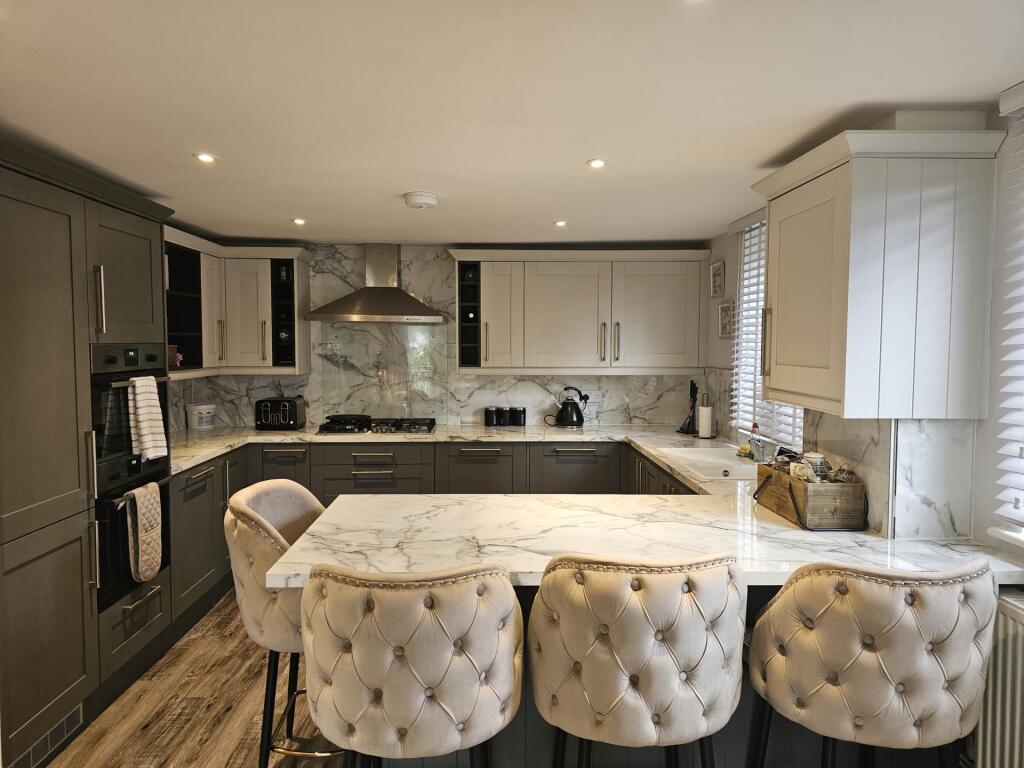 Main image of property: Murray Avenue, Bromley