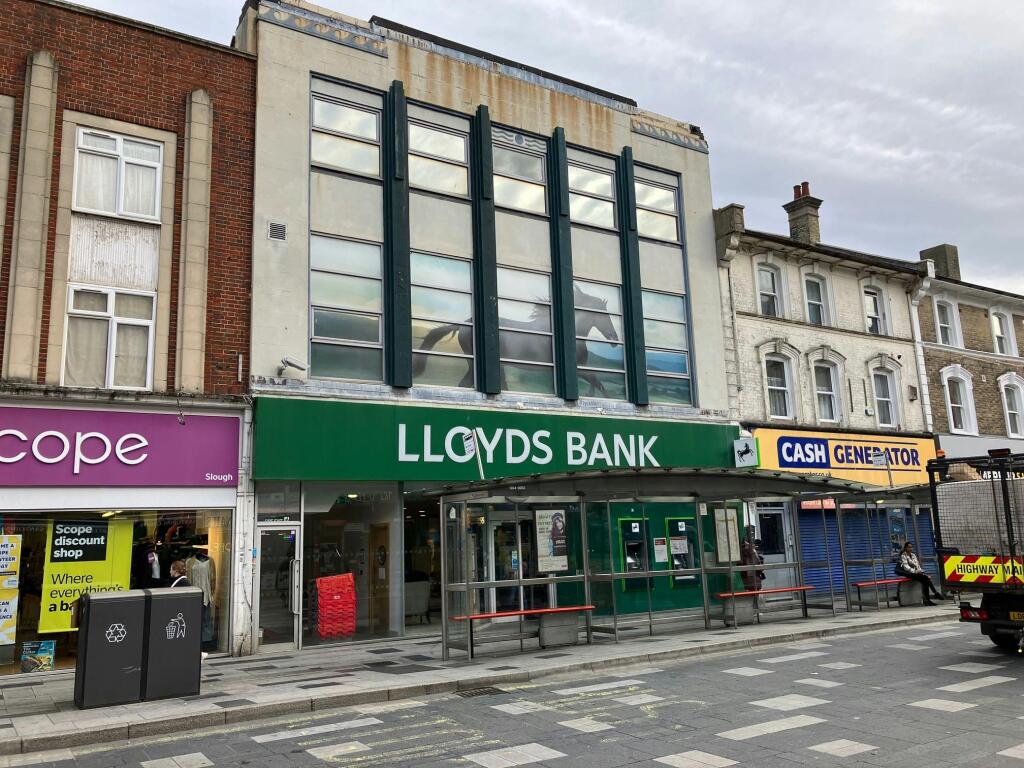Main image of property: 121-123 High Street, Slough, SL1 1DH