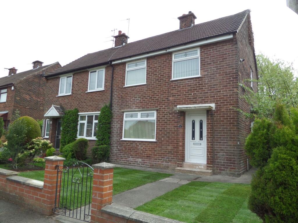 Main image of property: Lloyd Crescent, Newton-Le-Willows, WA12