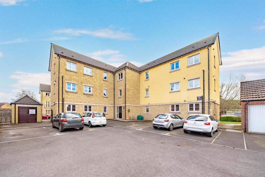 Main image of property: Carousel Lane, Weston-super-Mare, BS24