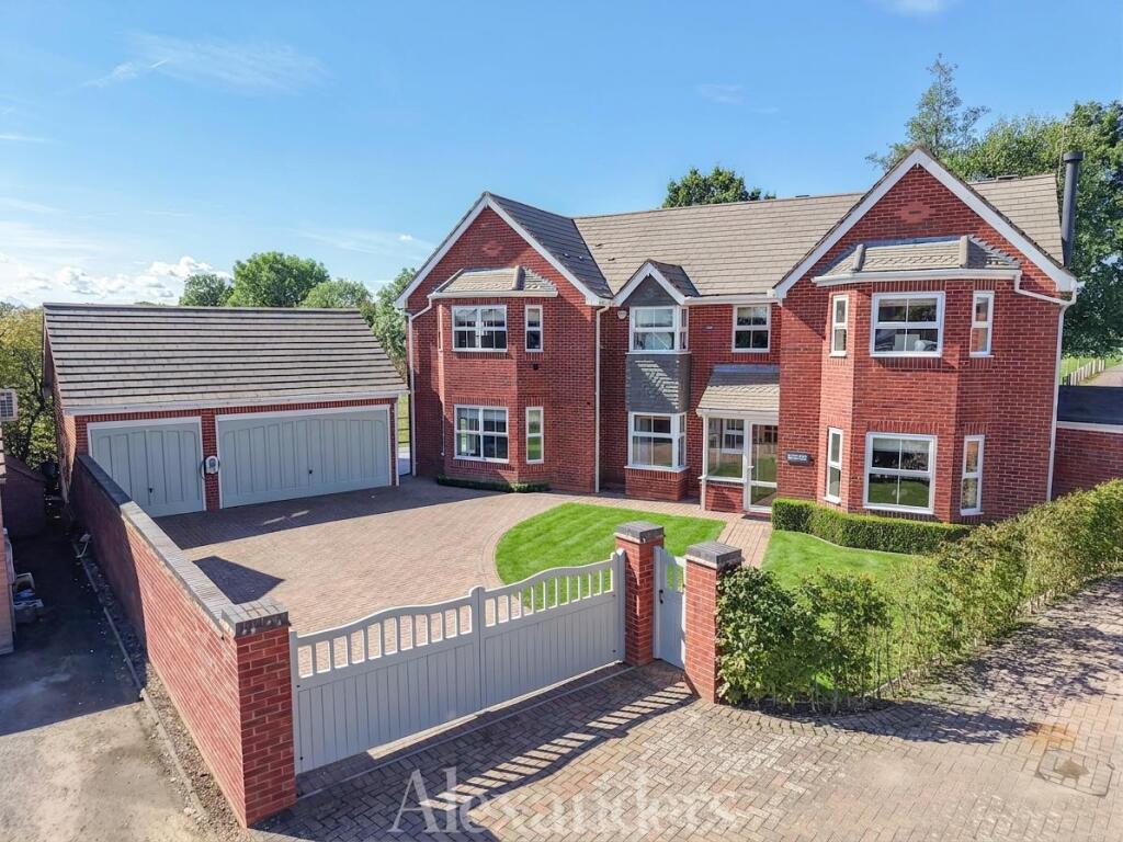 Main image of property: Pine Close, Stoke Golding