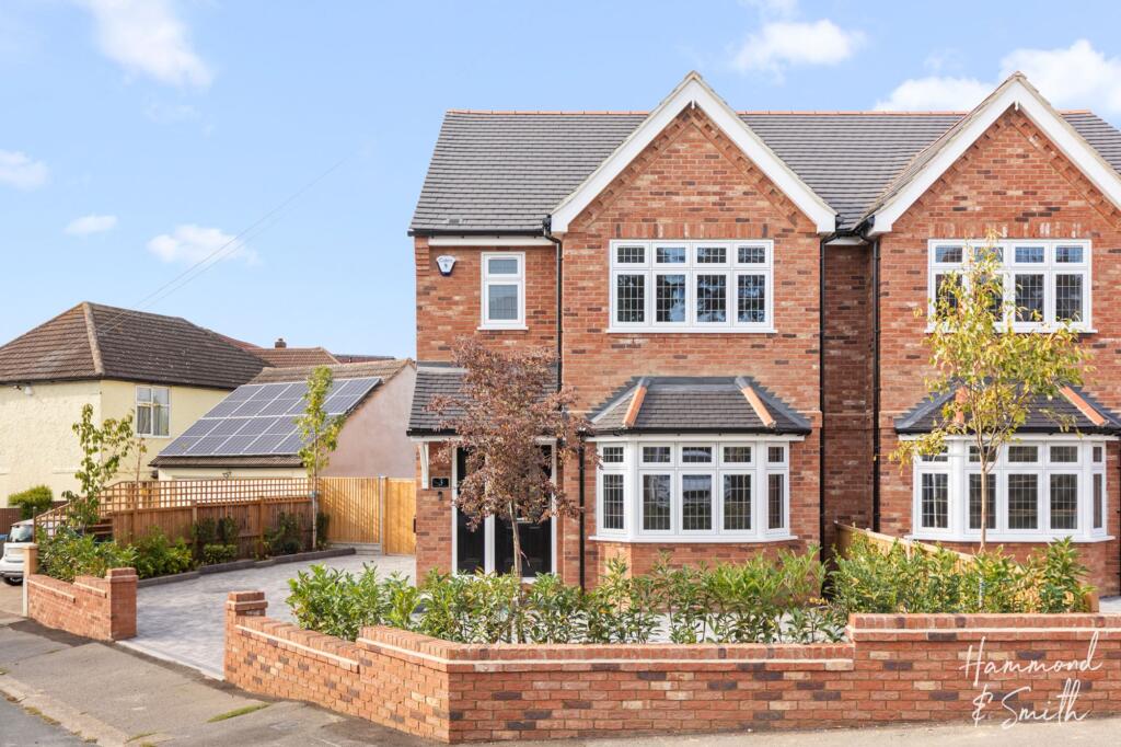 Main image of property: Woodberry Down, Epping, CM16