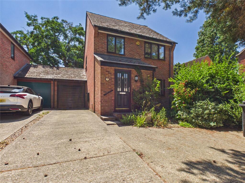 Main image of property: Malthouse Road, Manningtree, Essex, CO11