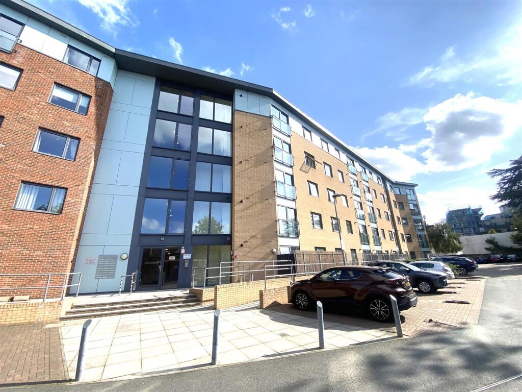 Main image of property: Phoenix House, Bath Road, Hounslow