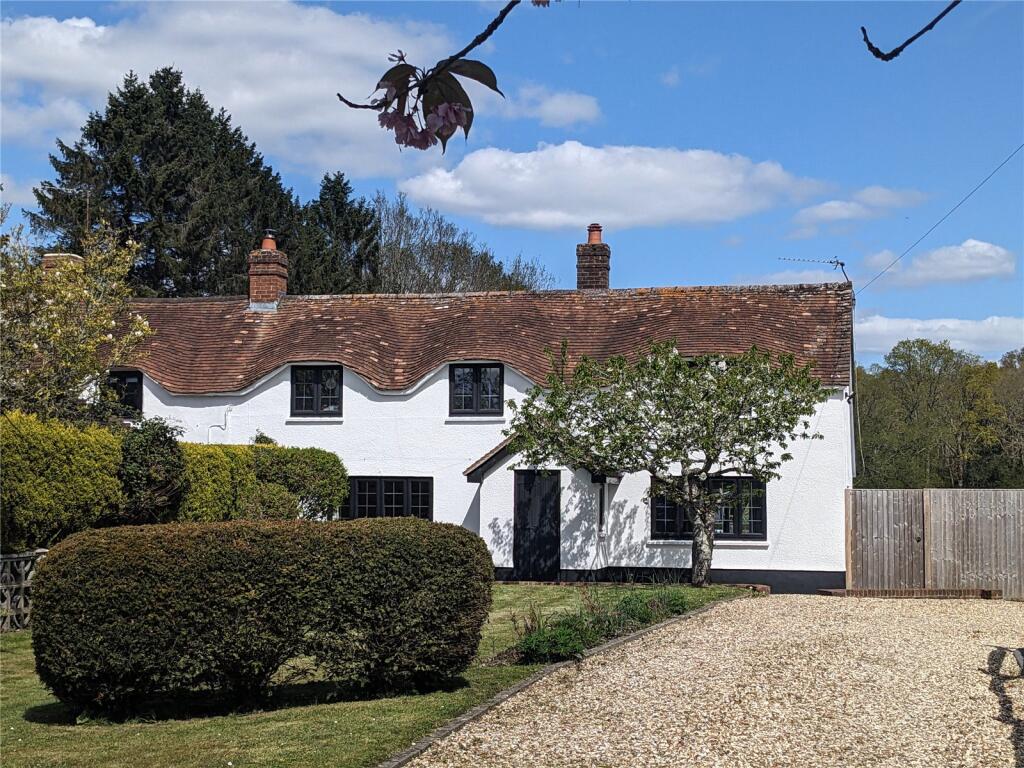 Main image of property: Cherry Tree Cottage, Cherry Tree Cottage, Pamber Green, RG26