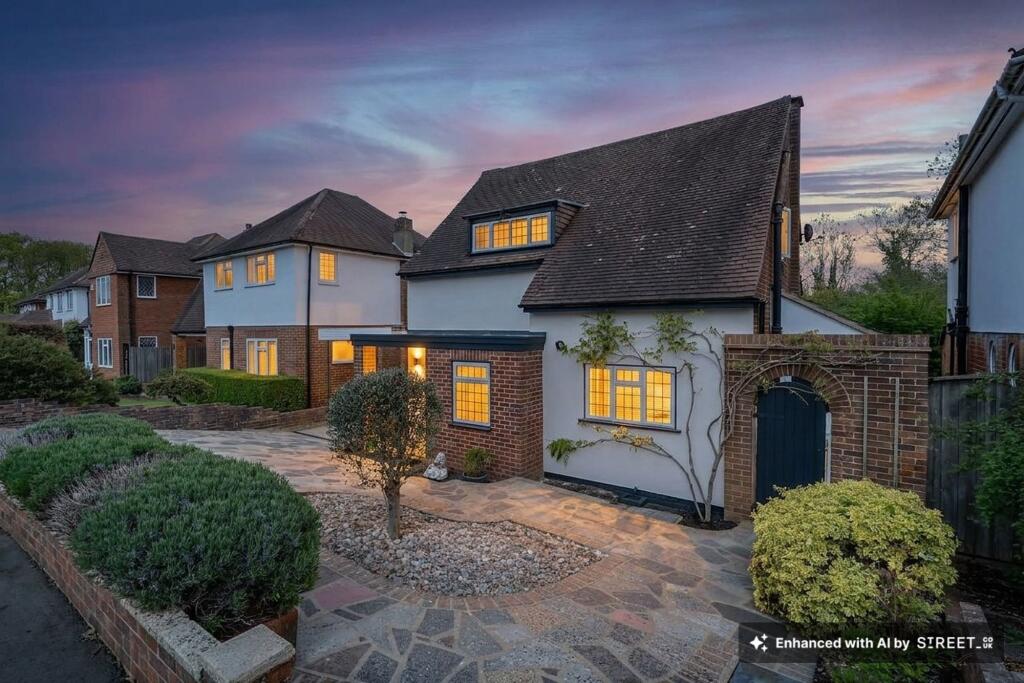 Main image of property: Bishops Close, Coulsdon, CR5
