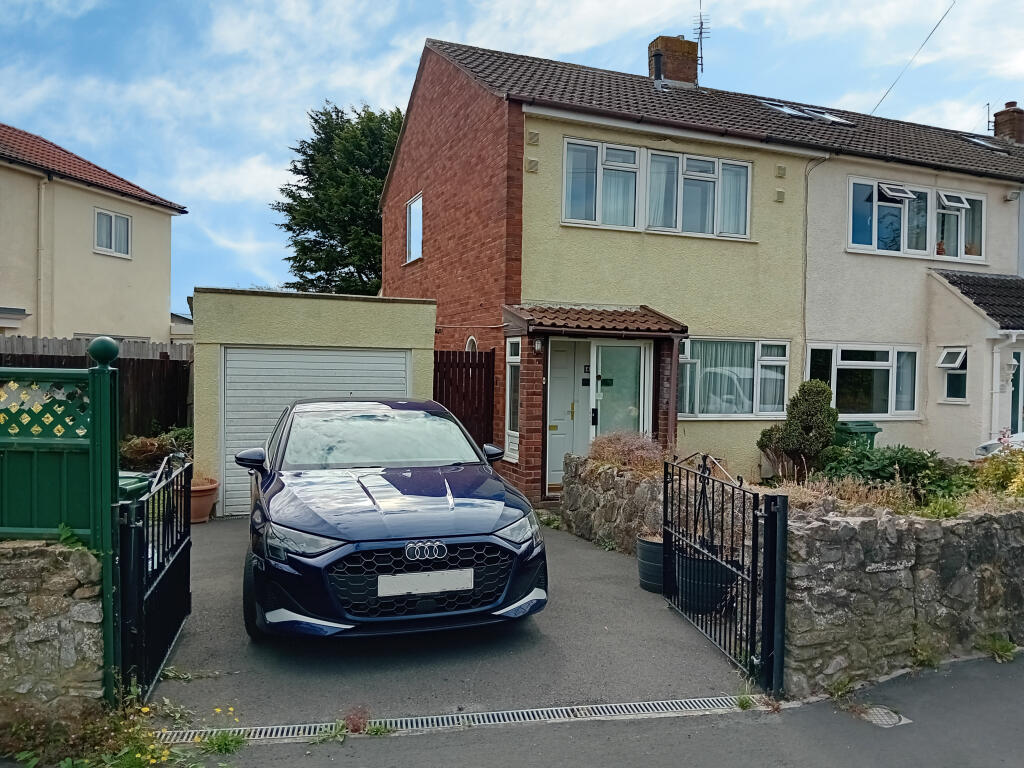 Main image of property: Seahorse Cottage, Beach Road, Severn Beach, South Gloucestershire