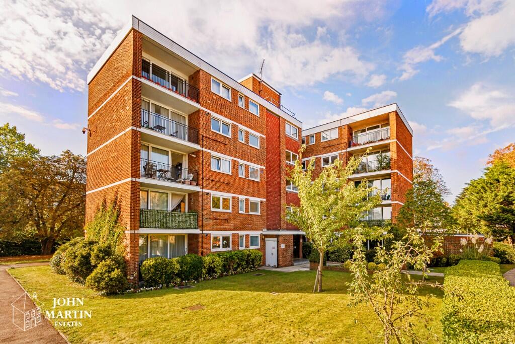 Main image of property: Green Vale, London, W5