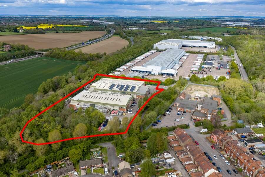 Main image of property: Unit 1 Kingsbury Link, Trinity Road, Tamworth, Warwickshire
