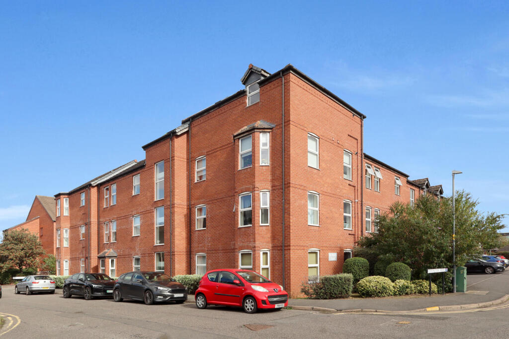 Main image of property: Little Pennington Street, Rugby