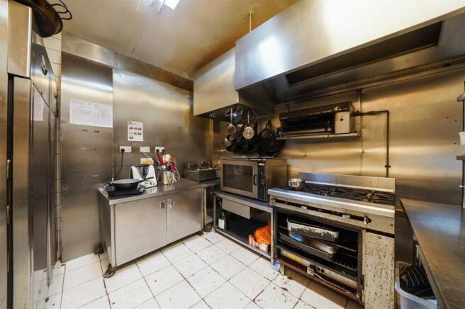 61 Stoke Newington High Street - qHLQpyi9IwSaL87sA