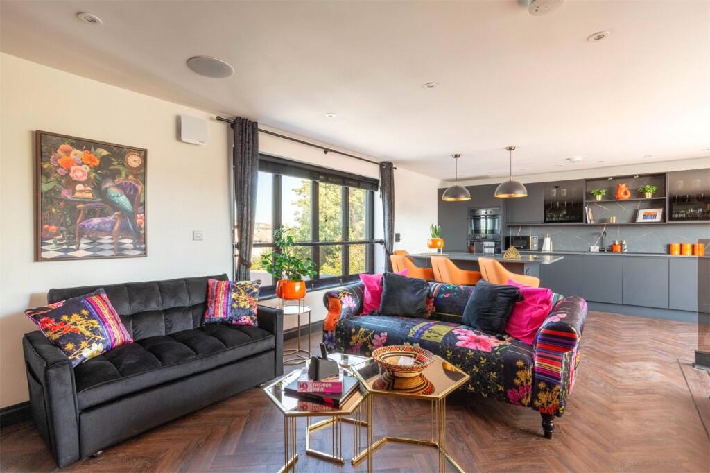 Main image of property: Wellington Road, Brighton, BN2