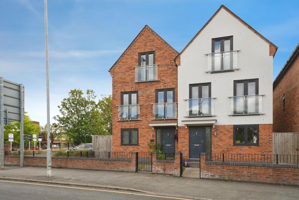Main image of property: Meadow View, Evesham, Worcestershire, WR11
