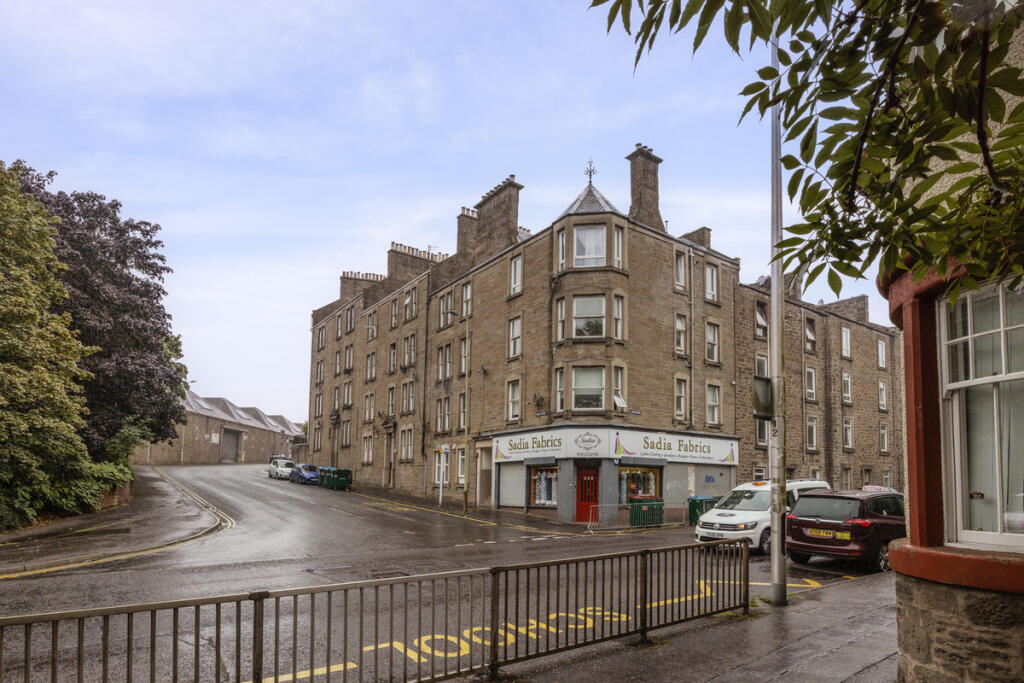 Main image of property: Main Street, Dundee, DD3 7