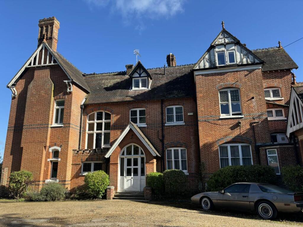 Main image of property: Broadwater Down, Tunbridge Wells, TN2