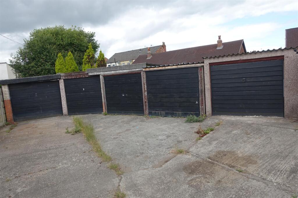Main image of property: GARAGE TO LET, Aldred Street, Hindley WN2 3EN