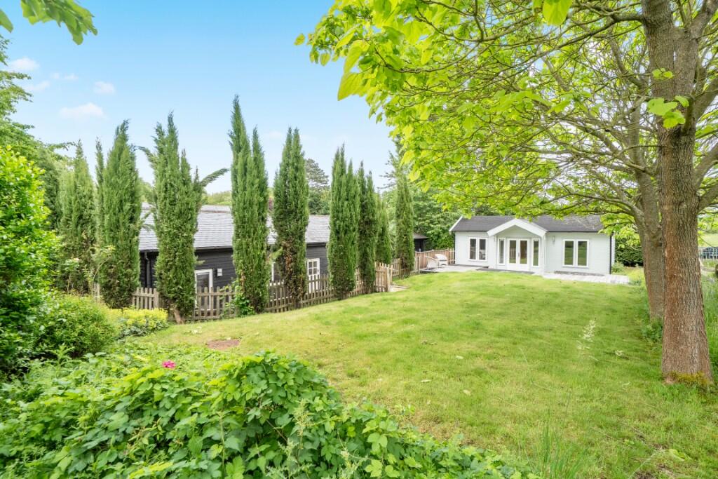 Main image of property: Kingswood KT20