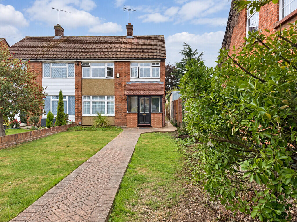 Main image of property: London Road, Benfleet