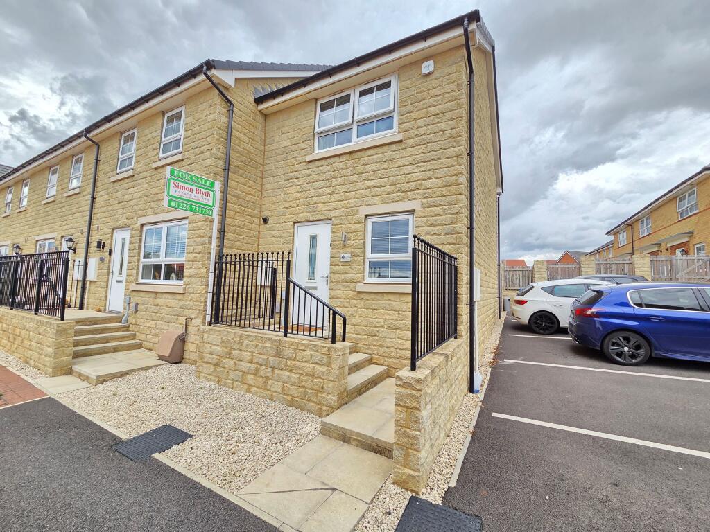 Main image of property: Newland Avenue, Cudworth, S72