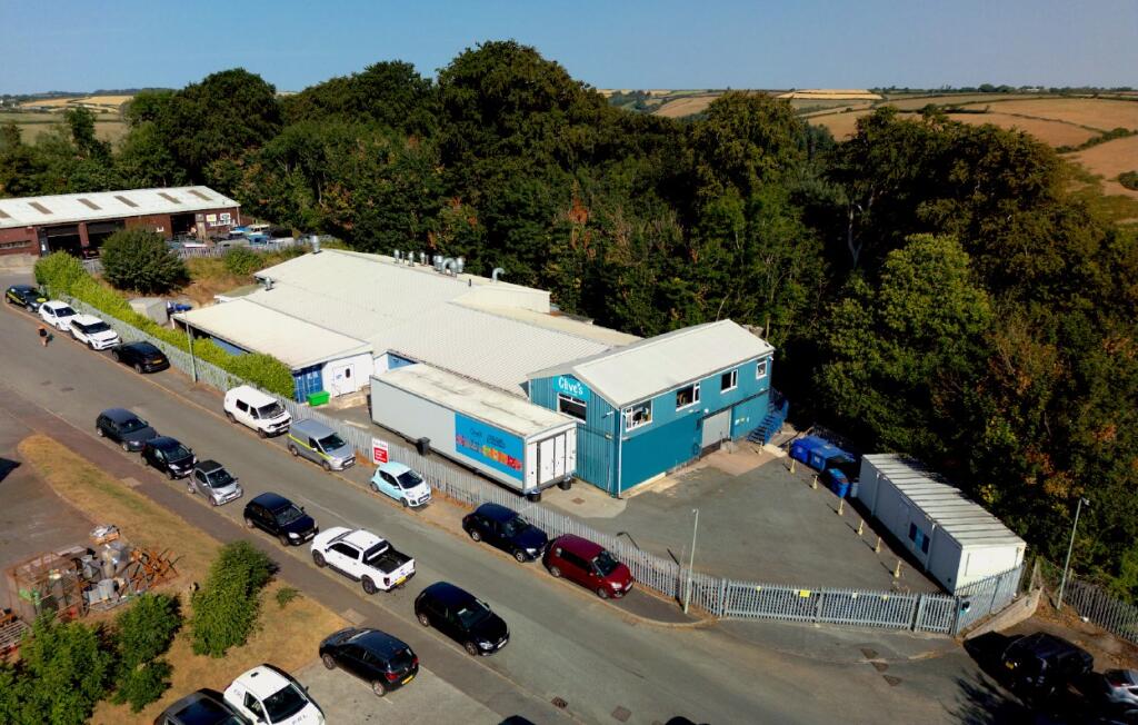Main image of property: Former Clive's Pies, 4-7 Nelson Road, Townstal Industrial Estate, Dartmouth