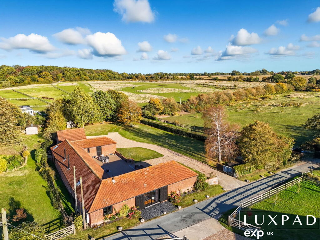 Main image of property: Mannings Farm Barn, Castlings Heath, Groton, Sudbury, CO10 5EU