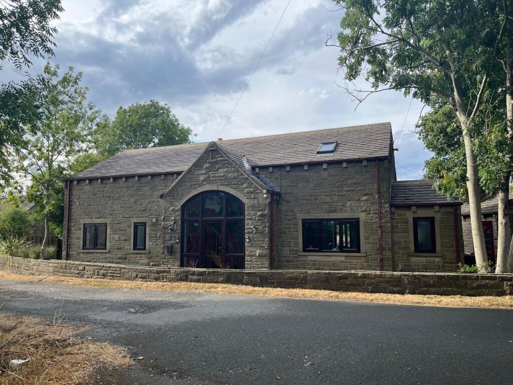 Main image of property: Toftshaw House, Toftshaw Fold, Bradford