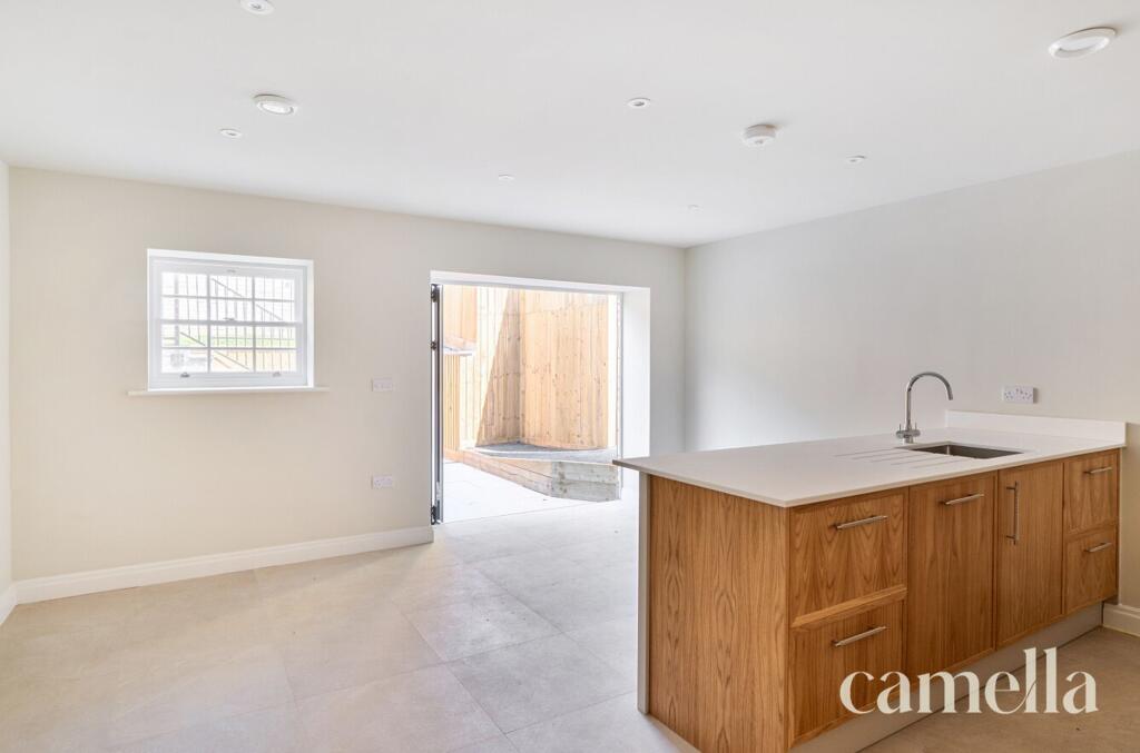 Main image of property: High Street, Batheaston, BA1