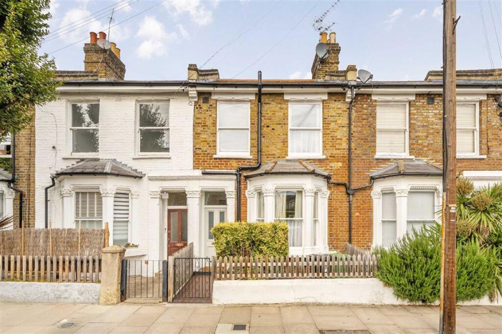 Main image of property: Coulter Road, London