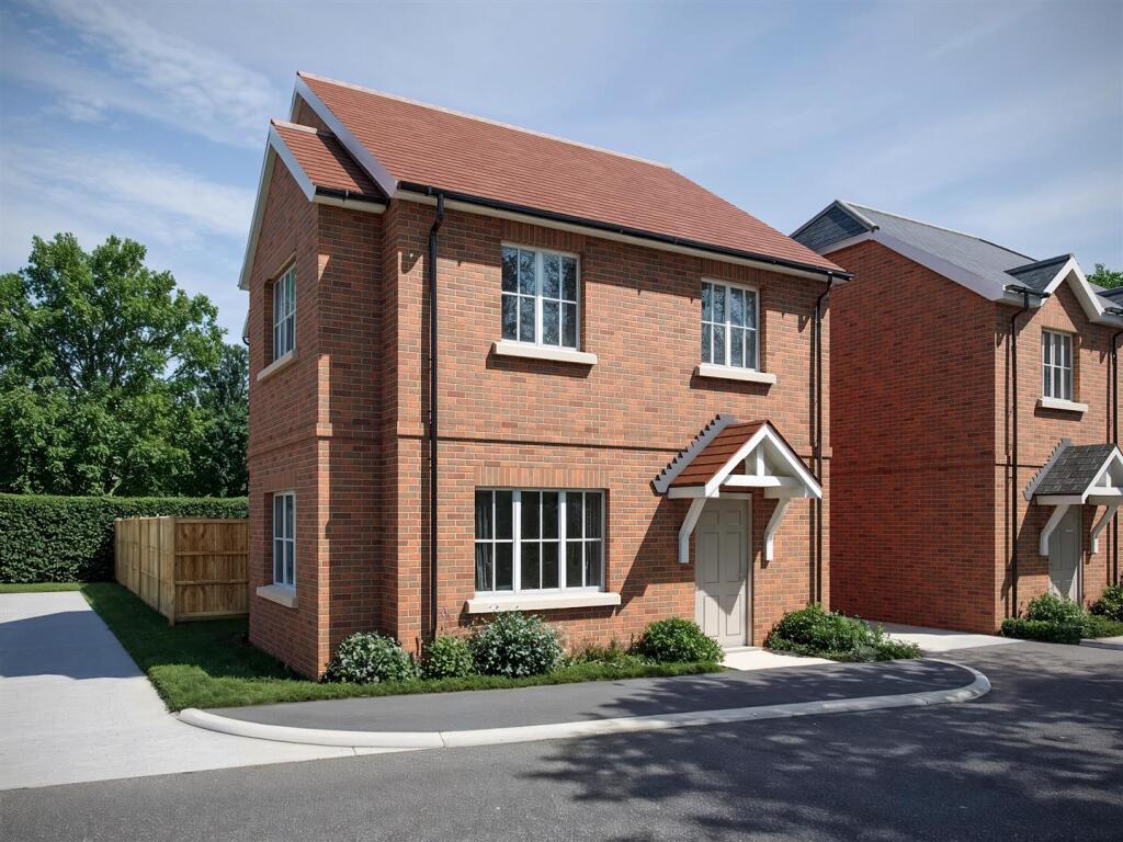 Main image of property: The Lakes, Swanmore