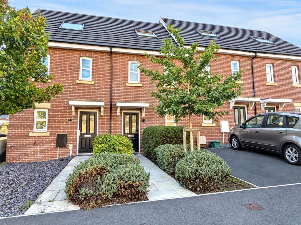 Main image of property: Bowcott Avenue, Llantilio Pertholey, Abergavenny, NP7