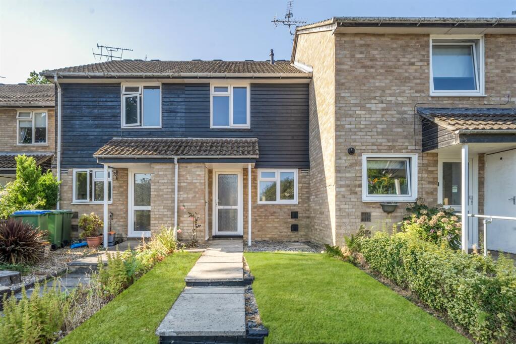 Main image of property: Drake Close, Horsham, RH12