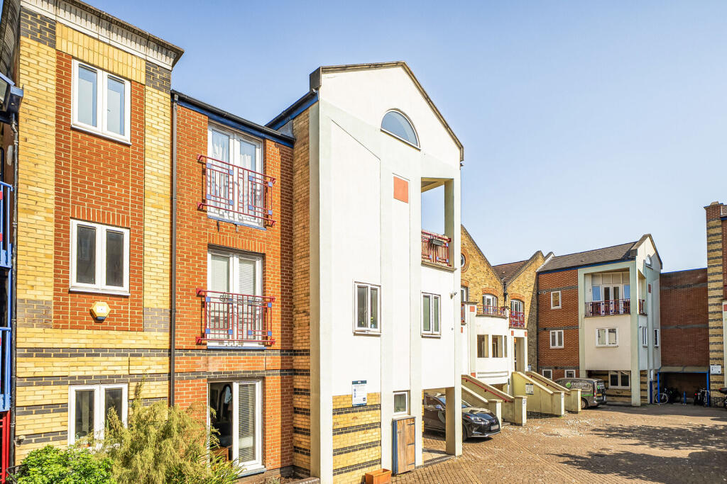 Main image of property: Hopewell Yard, Camberwell, London, SE5
