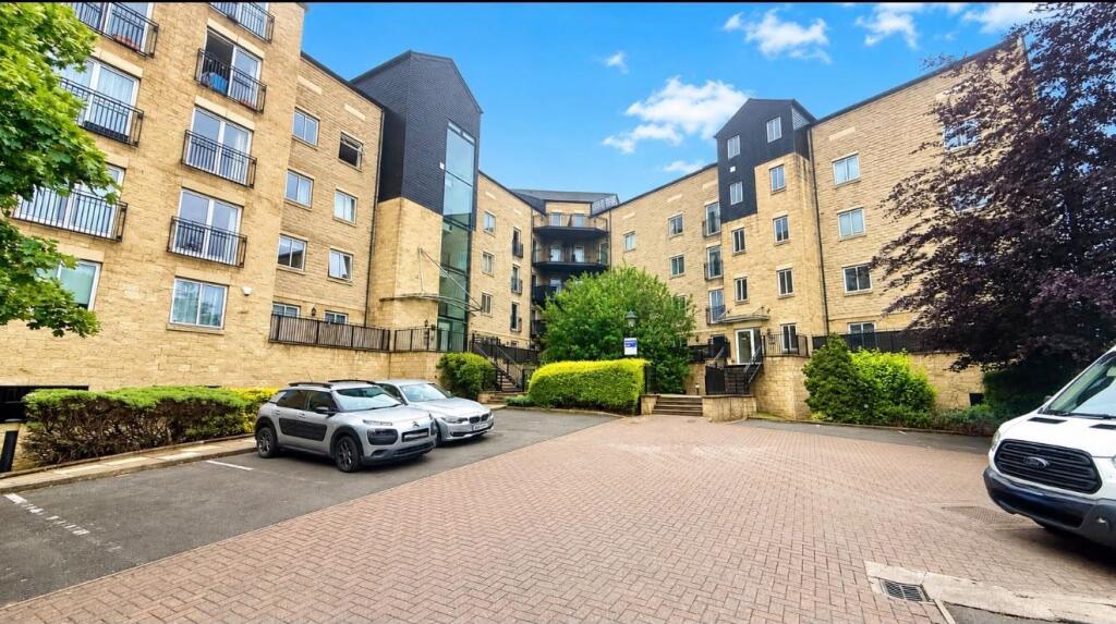 Main image of property: Textile street, Dewsbury