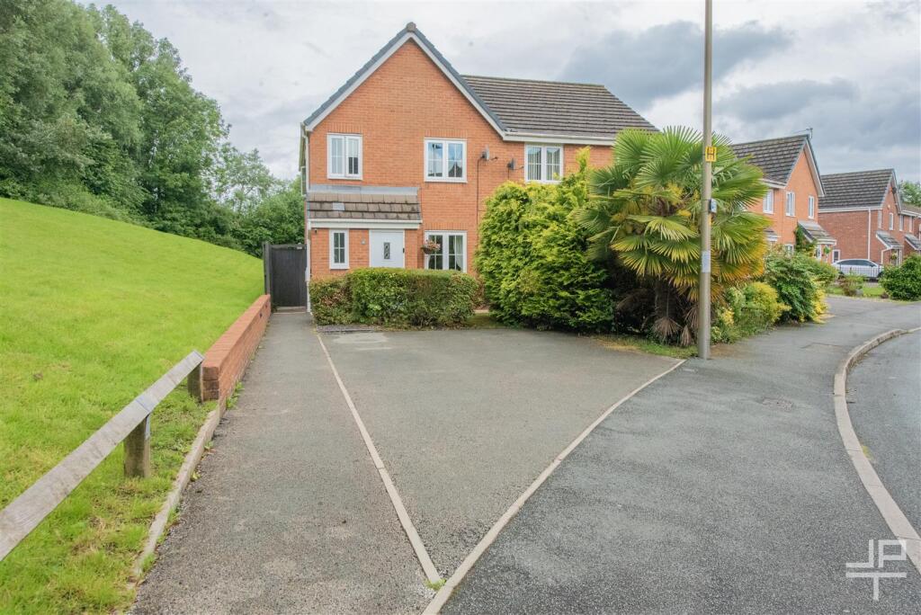 Main image of property: Ledgard Avenue, Leigh, WN7 4BG