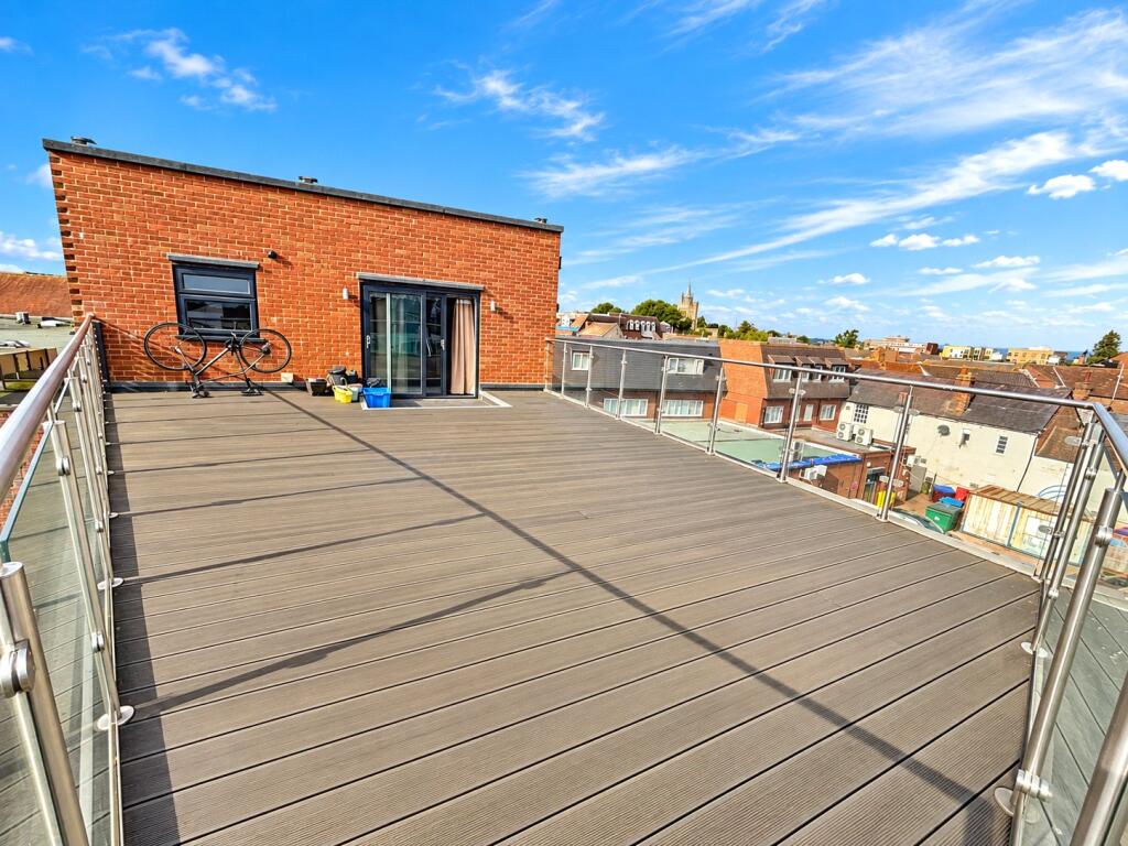 Main image of property: Bakers Mews, Buckingham Street, Aylesbury, Buckinghamshire, HP20