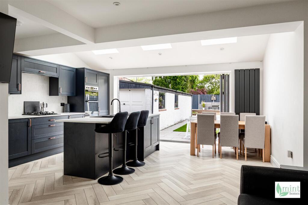 Main image of property: Holly Avenue, New Haw