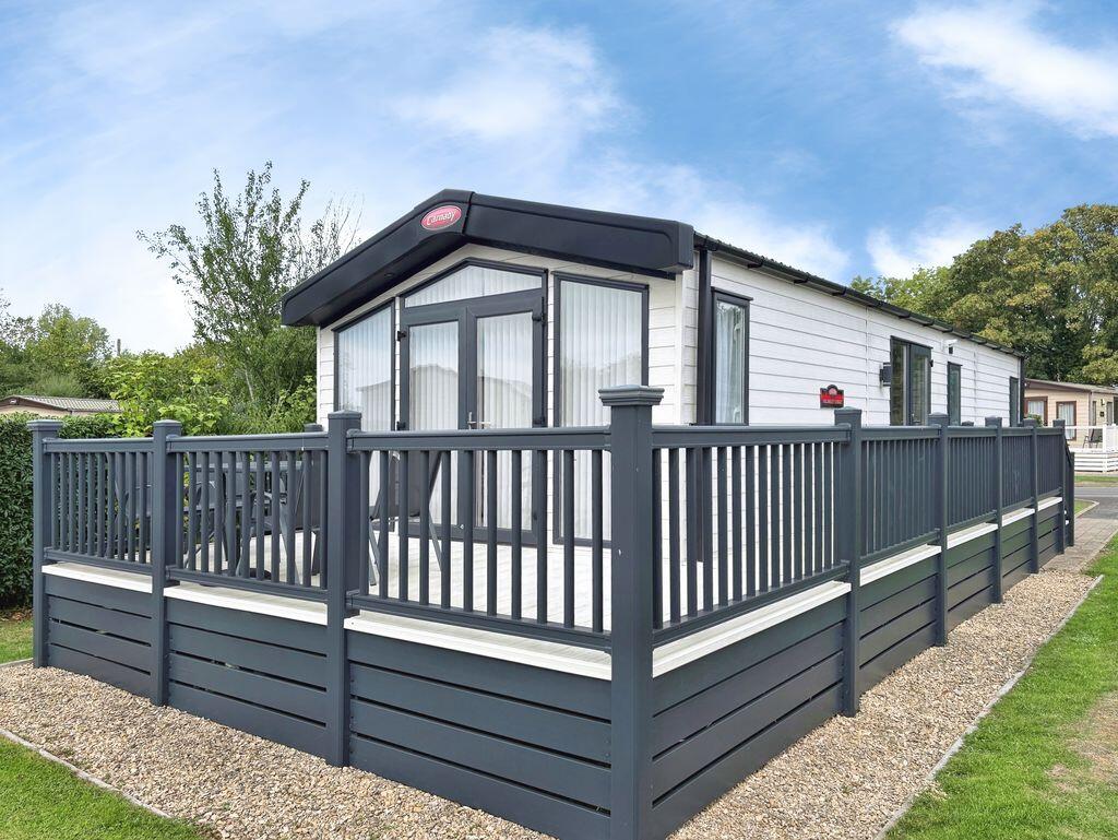 Main image of property: Spring Meadows, Cotswold Hoburne, Cotswold Lakes