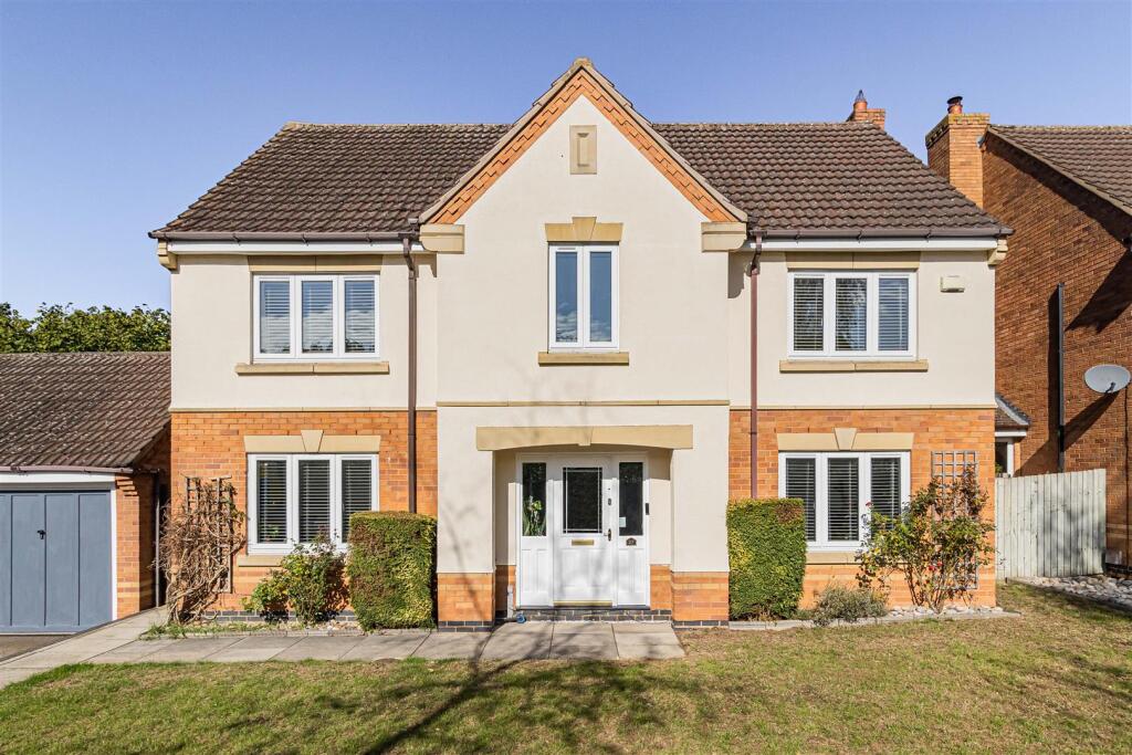 Main image of property: Old Pinewood Way, Papworth Everard, Cambridge