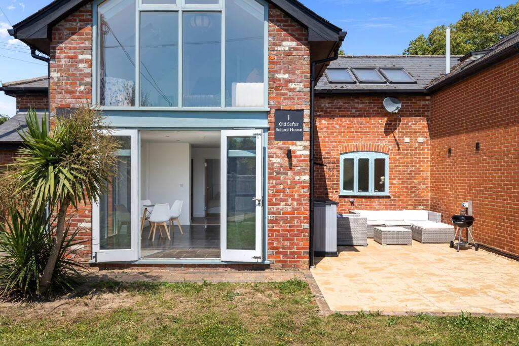 Main image of property: Pagham Road, Bognor Regis, PO21